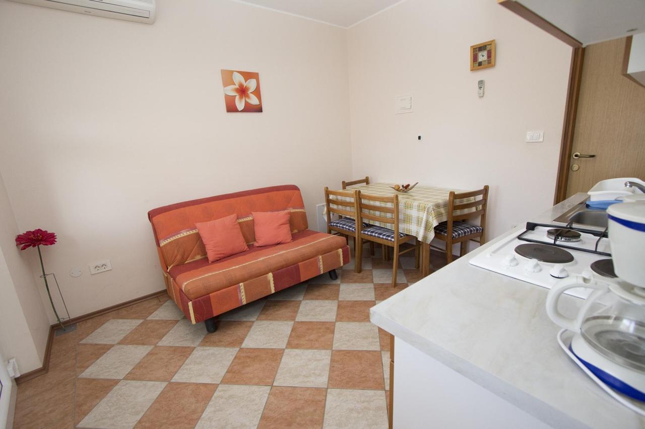 Apartments Rajci Rovinj Exterior photo